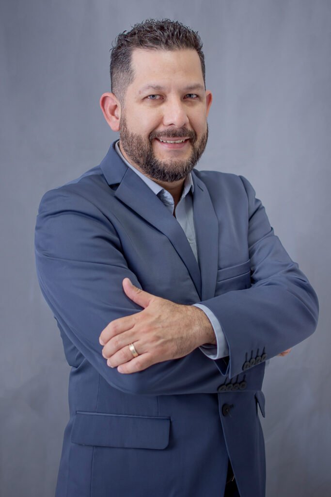 Lazaro Souza